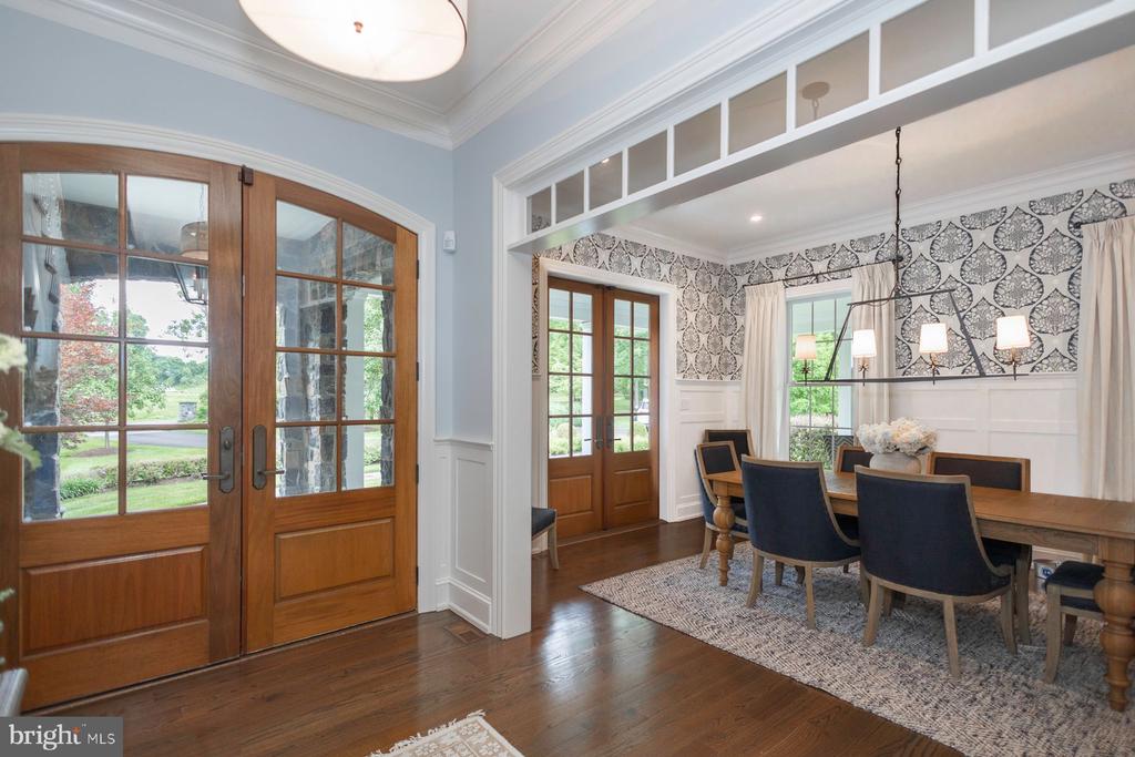 3498 WELLSFORD LANE