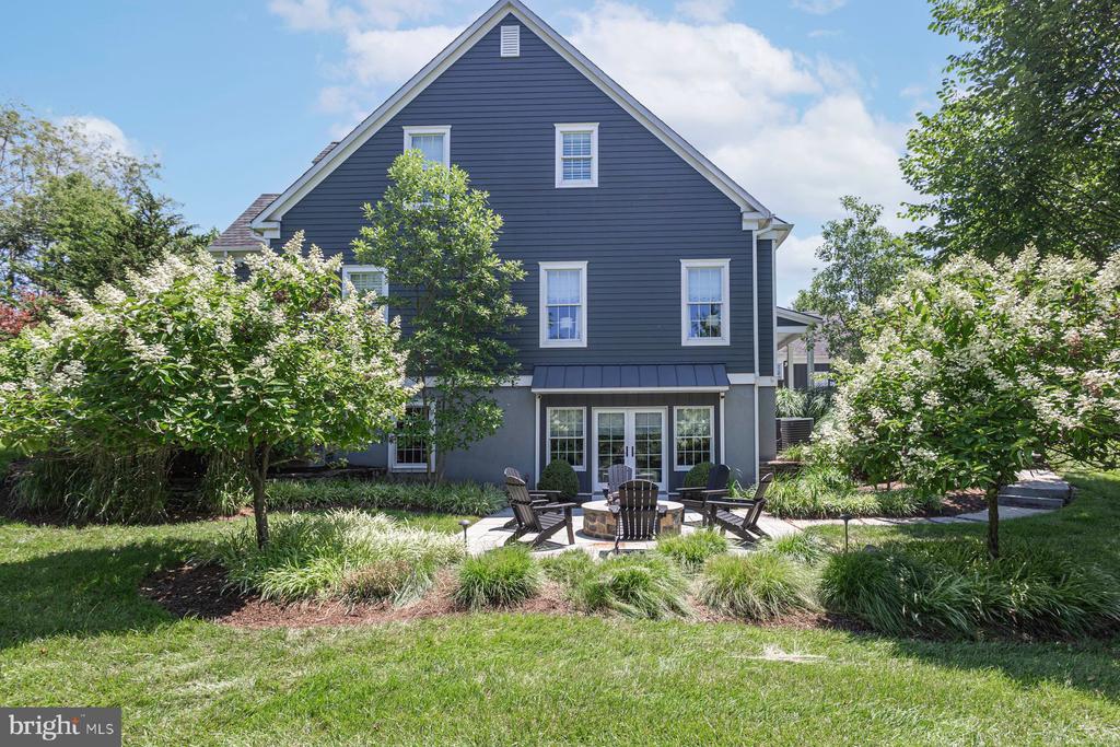 3498 WELLSFORD LANE