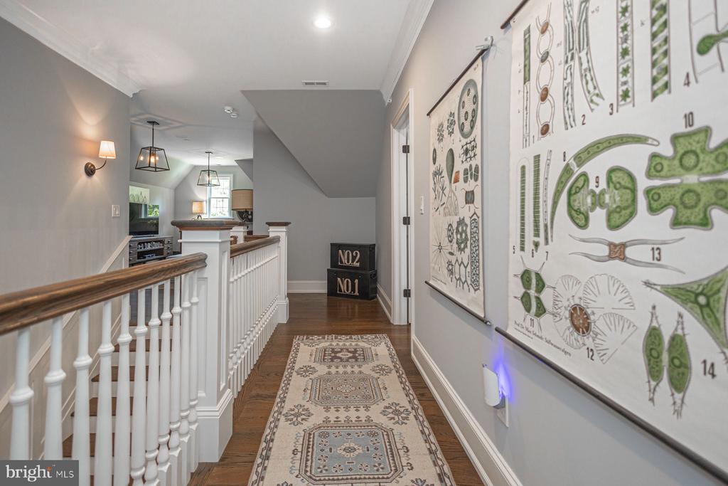 3498 WELLSFORD LANE