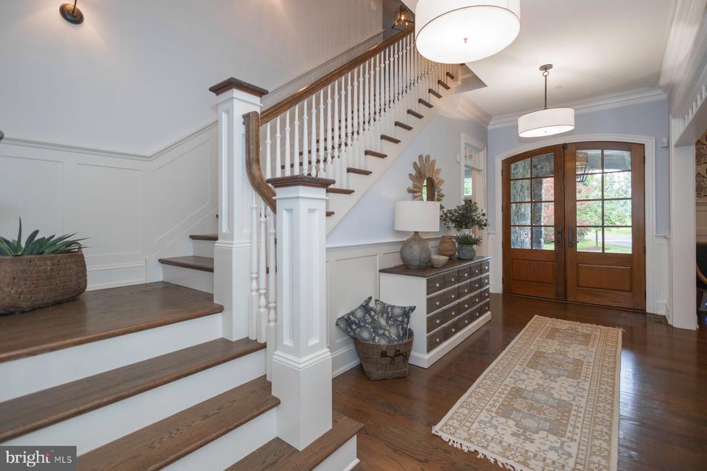 3498 WELLSFORD LANE