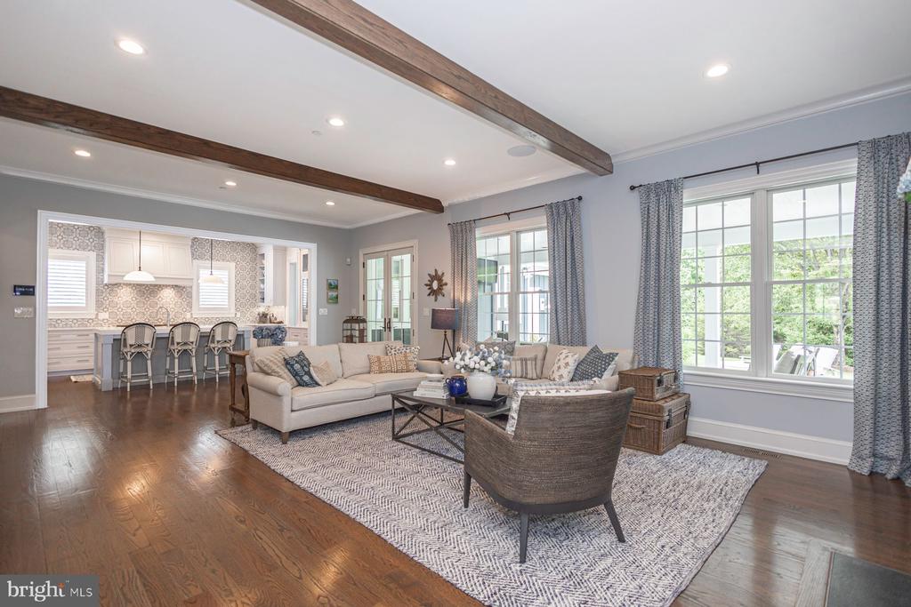 3498 WELLSFORD LANE