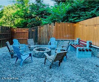 1019 Oakville Lane