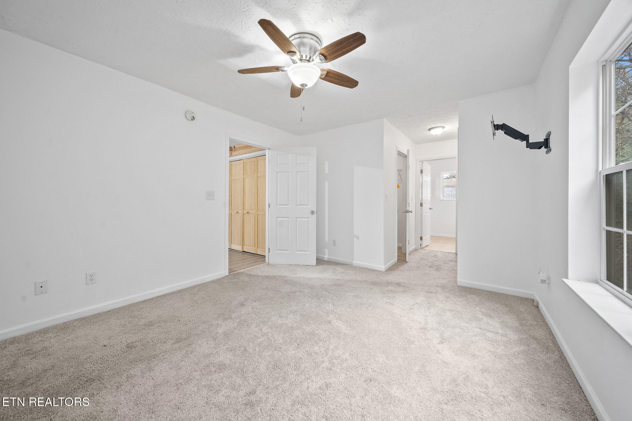 1207 Pool St, 4