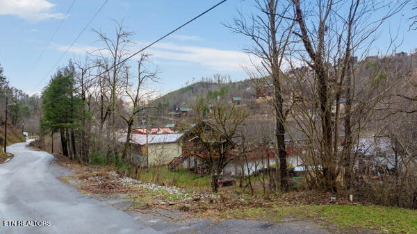 Sleepy Hollow Rd