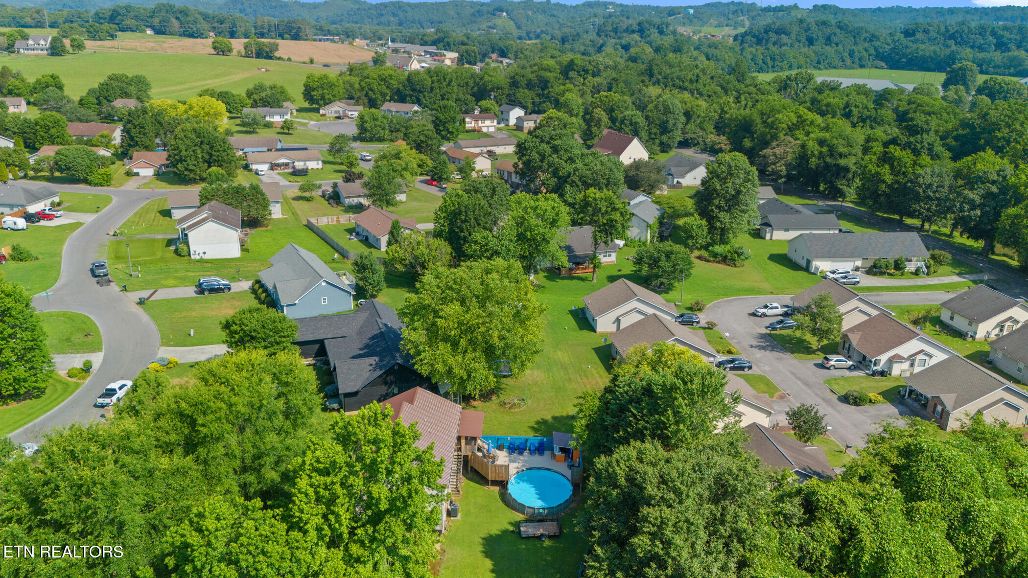 1717 Meadow Ridge Circle