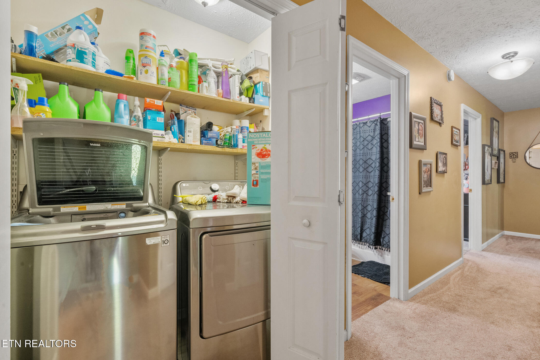 1717 Meadow Ridge Circle