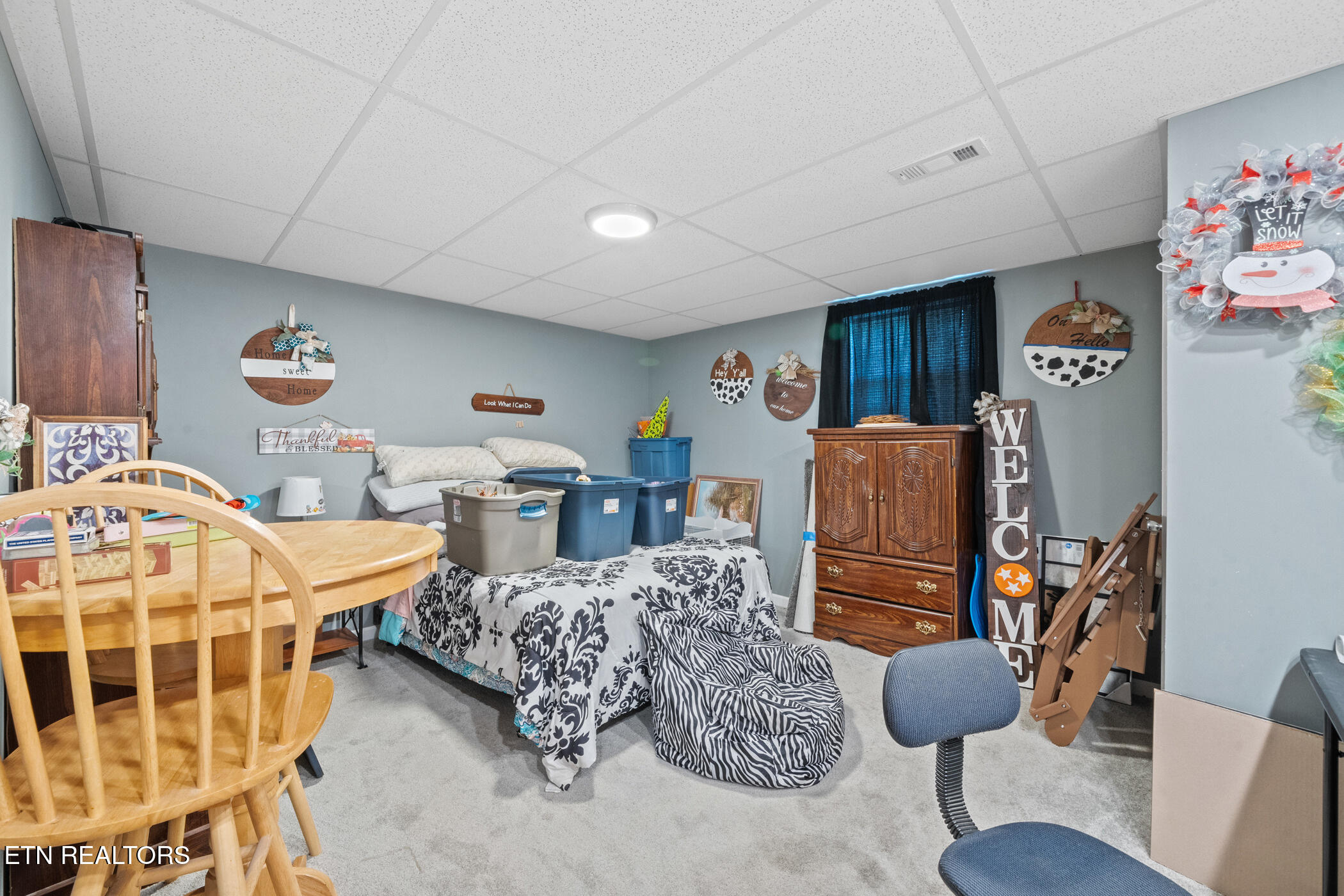 1717 Meadow Ridge Circle