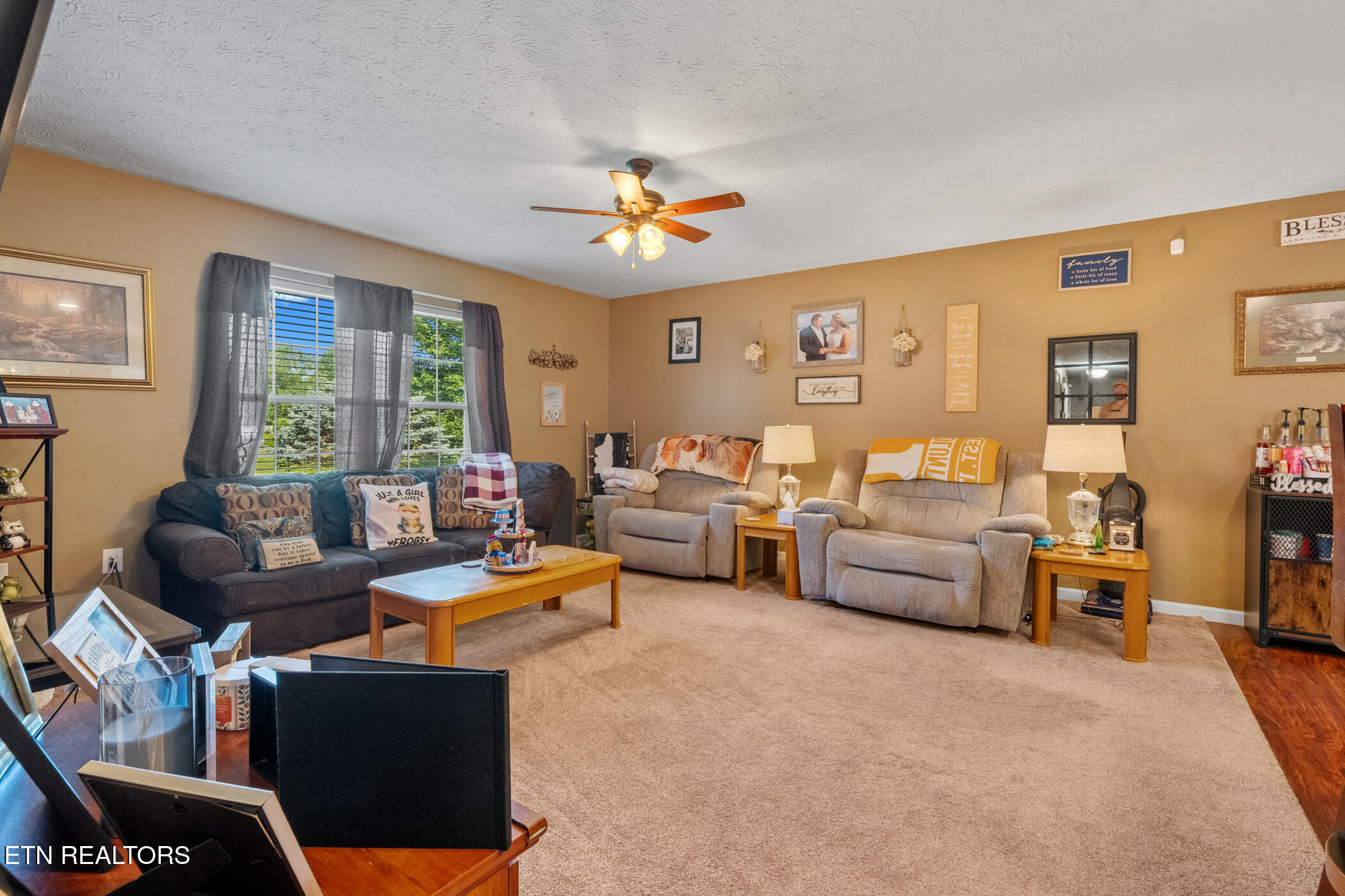 1717 Meadow Ridge Circle