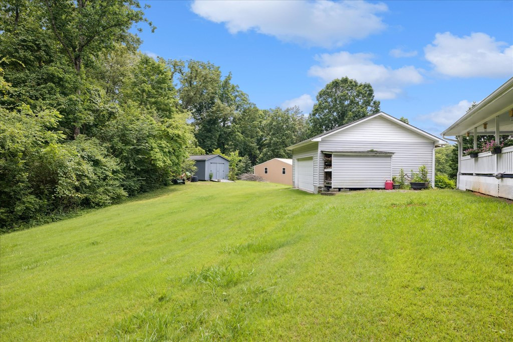 11234 Couch Mill Road Road