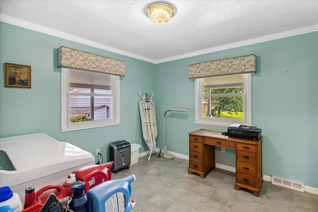 11234 Couch Mill Road Road
