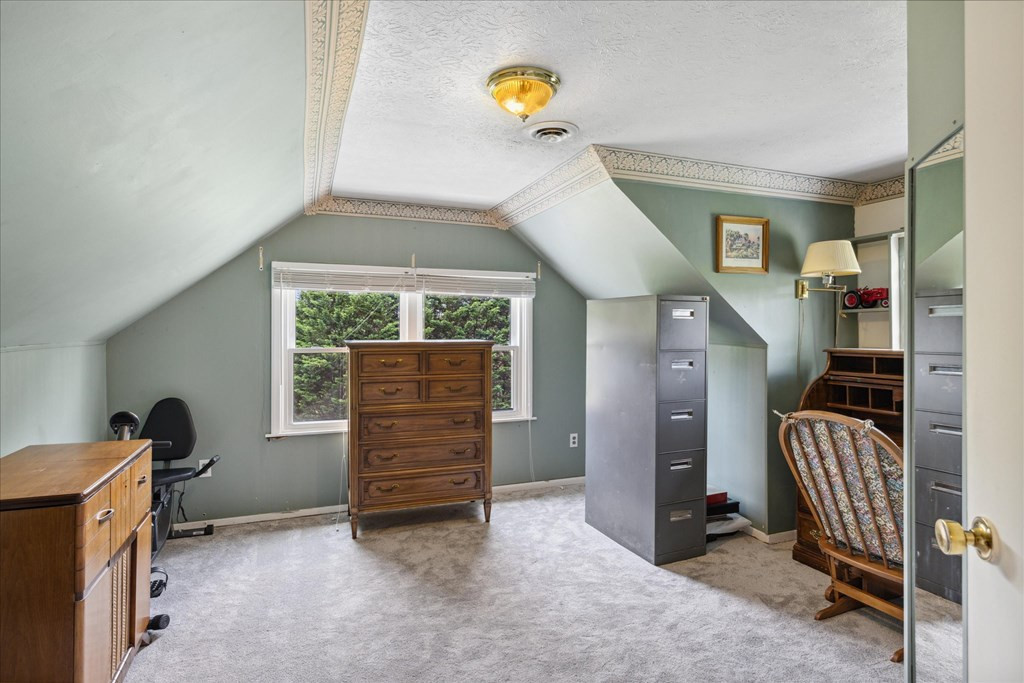 11234 Couch Mill Road Road