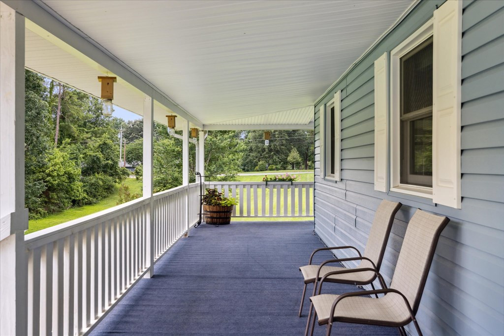 11234 Couch Mill Road Road