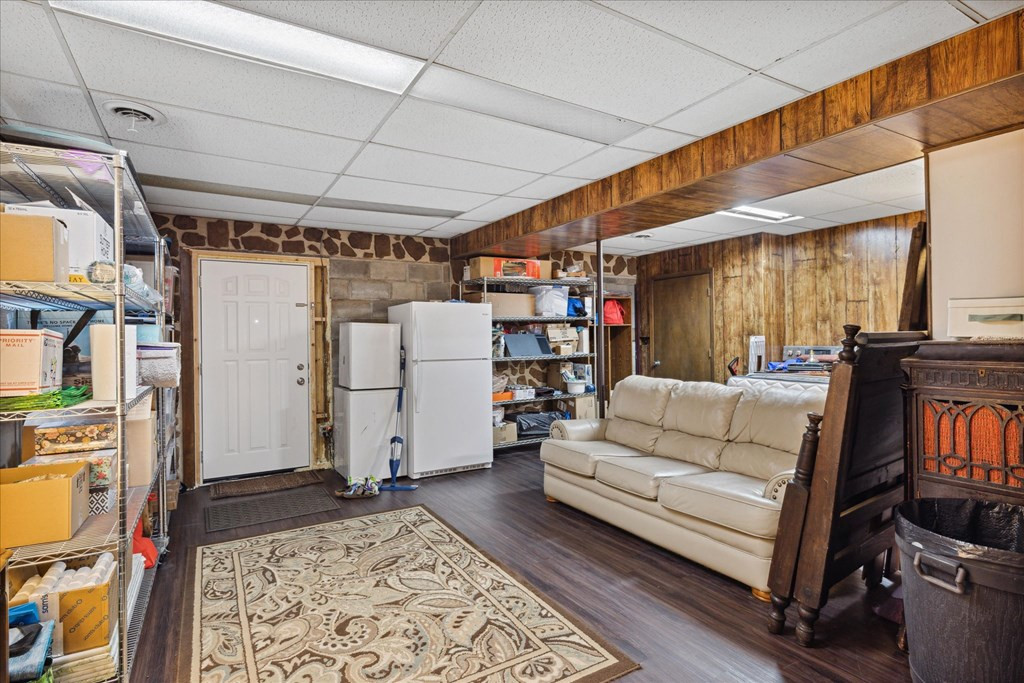 11234 Couch Mill Road Road