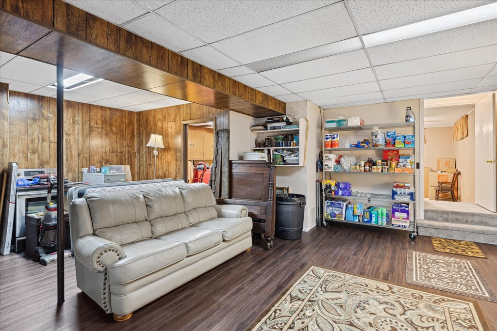 11234 Couch Mill Road Road