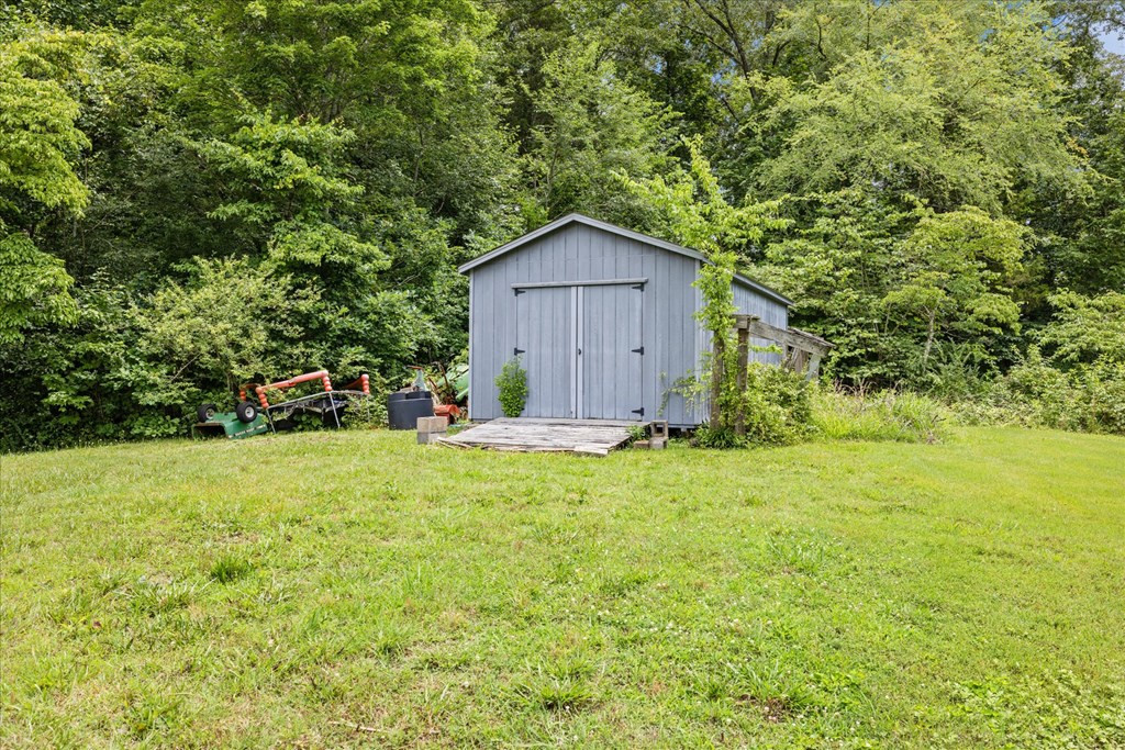 11234 Couch Mill Road Road