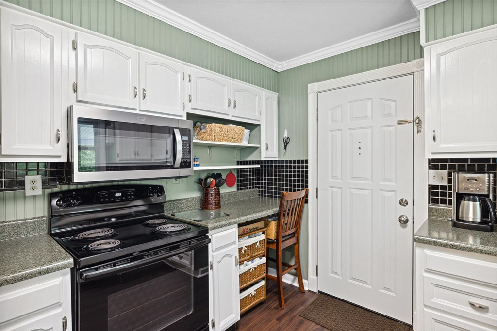 11234 Couch Mill Road Road