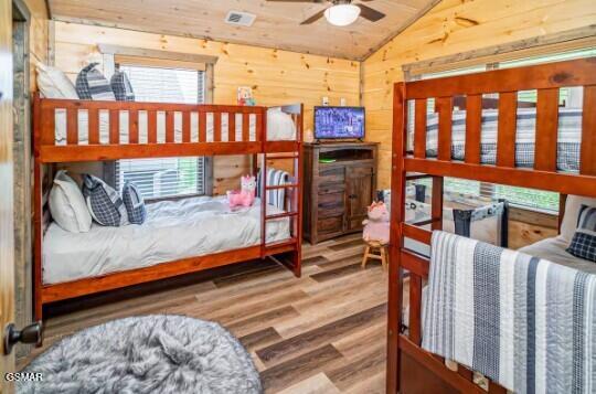 1654 Veterns Blvd Unit: 6