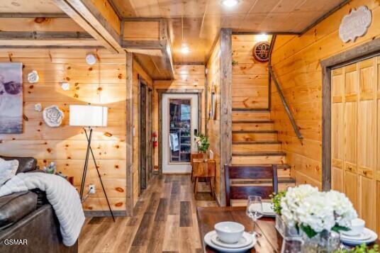 1654 Veterns Blvd Unit: 6