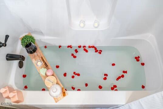 1654 Veterns Blvd Unit: 6