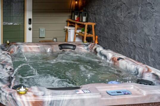 1654 Veterns Blvd Unit: 6