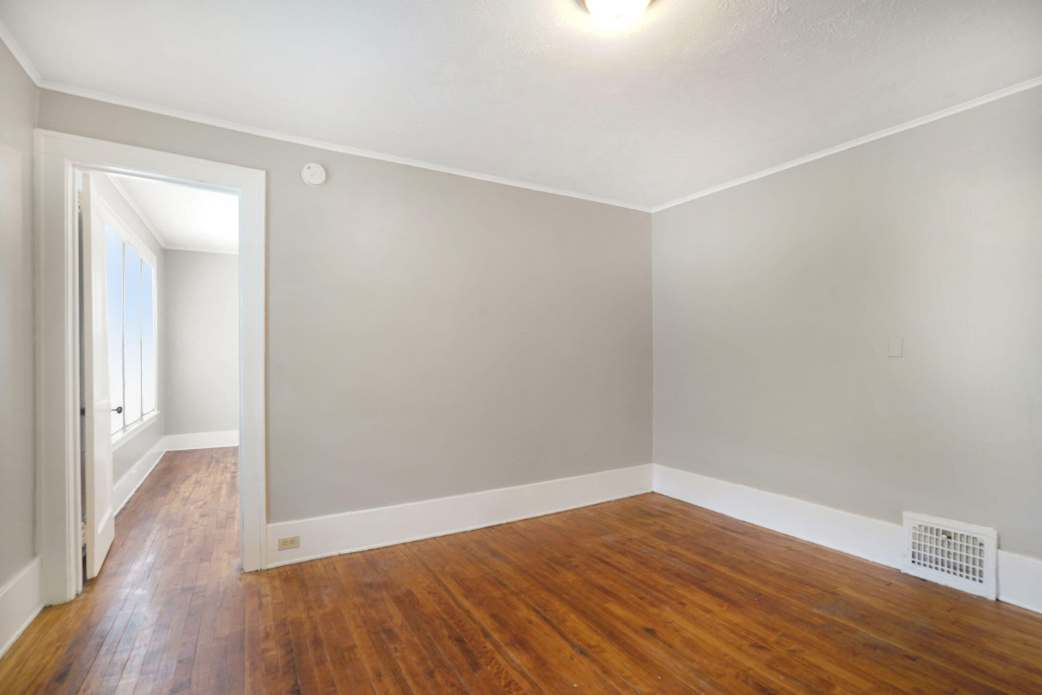 1356 North Avenue NE