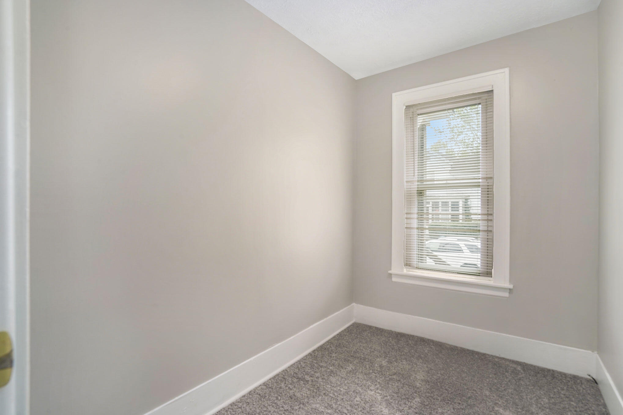 1356 North Avenue NE