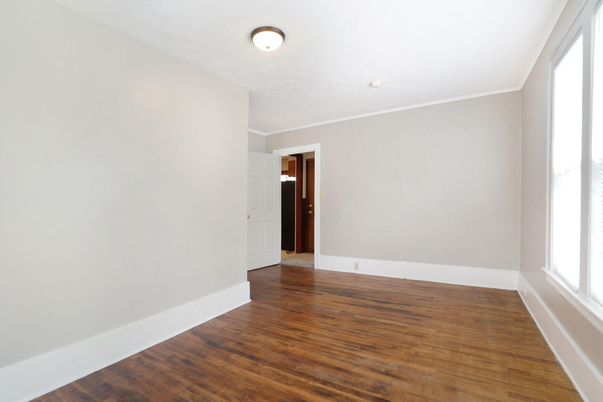 1356 North Avenue NE