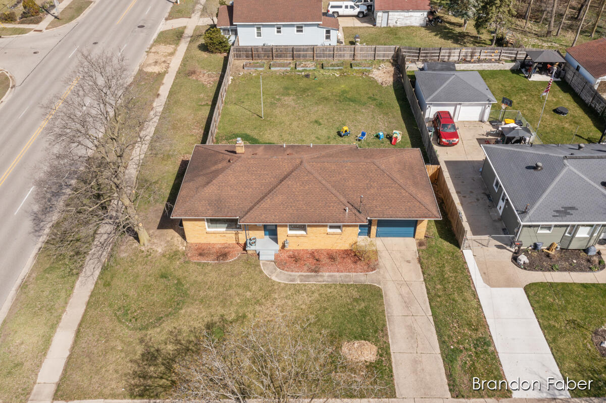 1587 Den Hertog Street SW