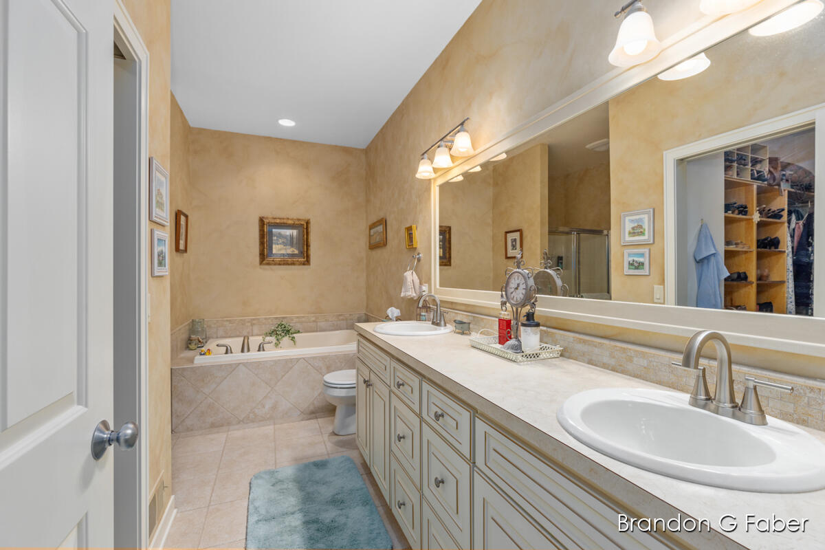 4883 Barnsley Drive, 36