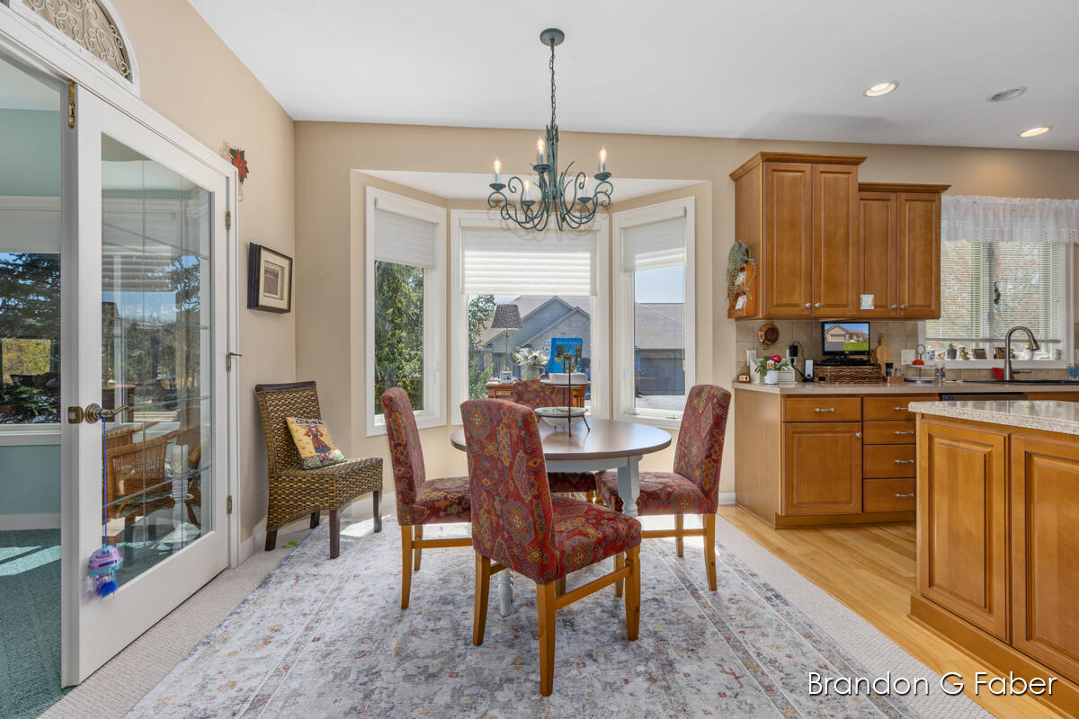 4883 Barnsley Drive, 36