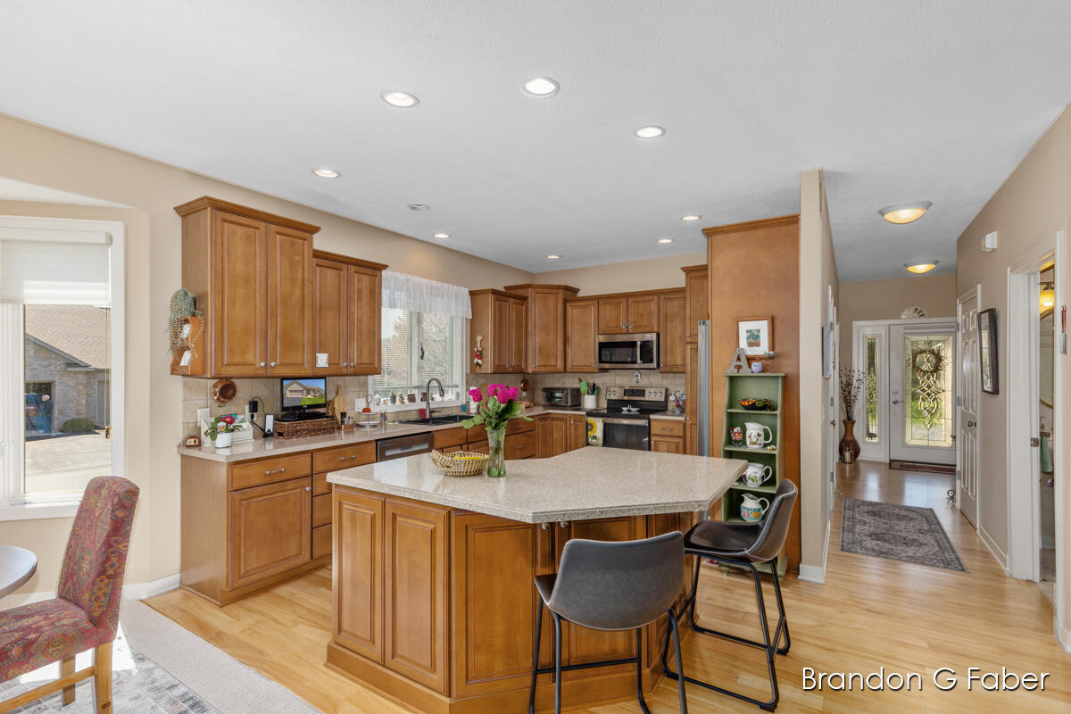 4883 Barnsley Drive, 36