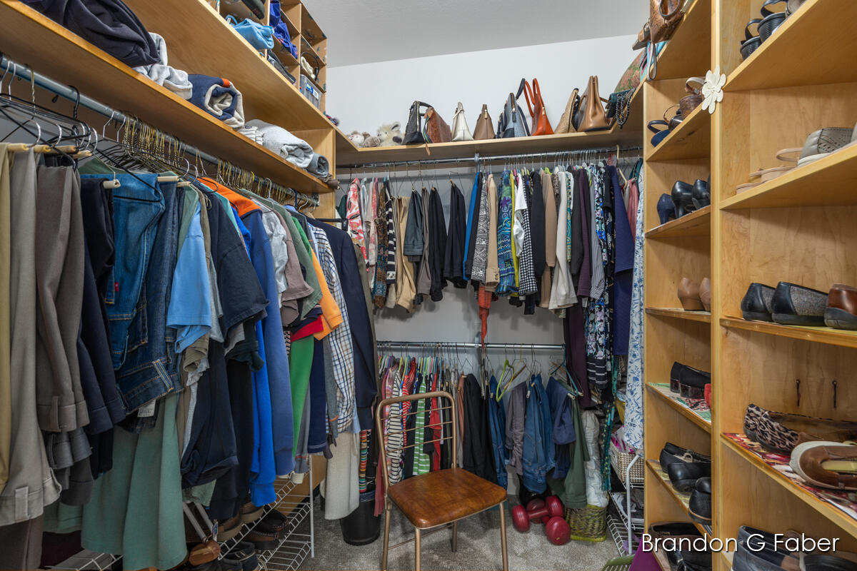 4883 Barnsley Drive, 36