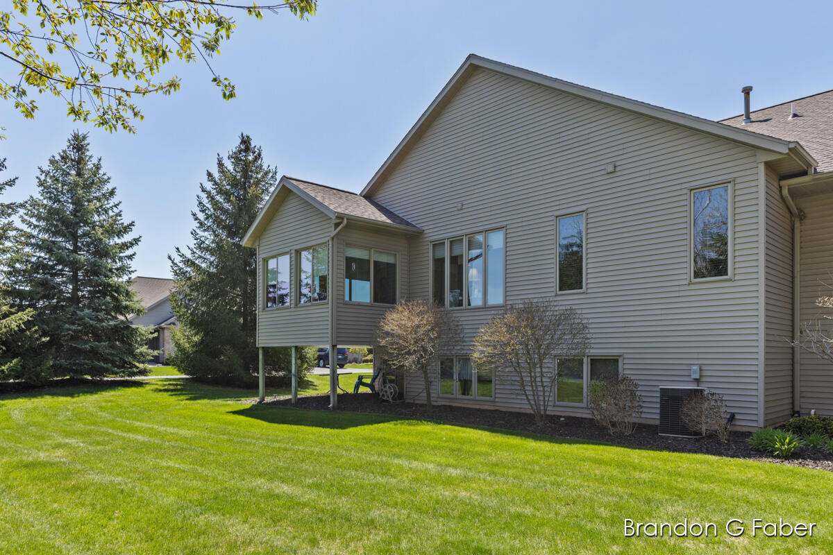 4883 Barnsley Drive, 36