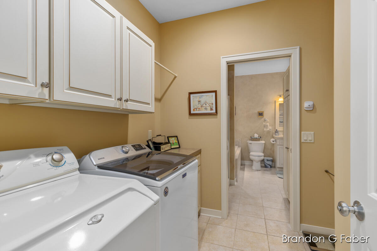 4883 Barnsley Drive, 36