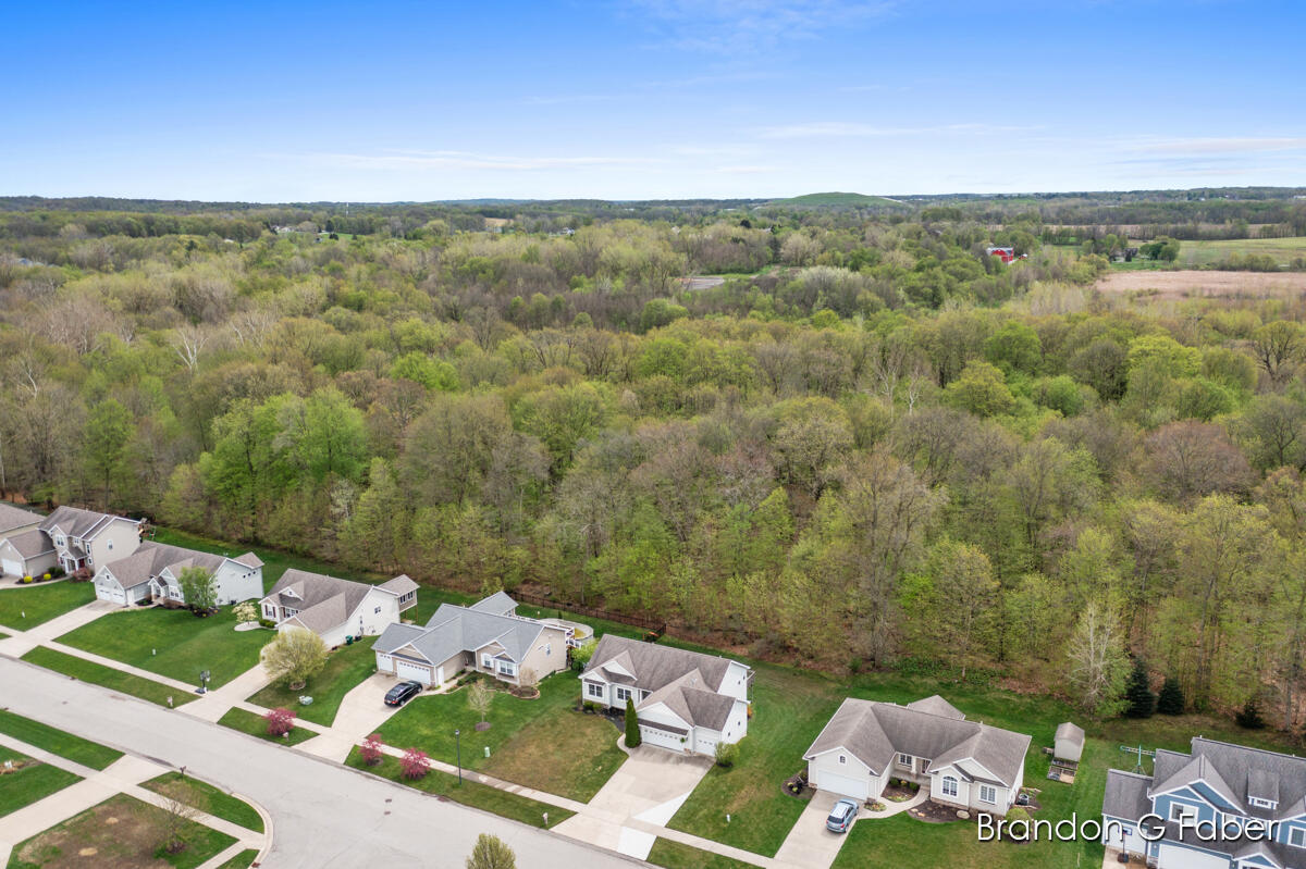 1102 Shore Pointe Drive SW