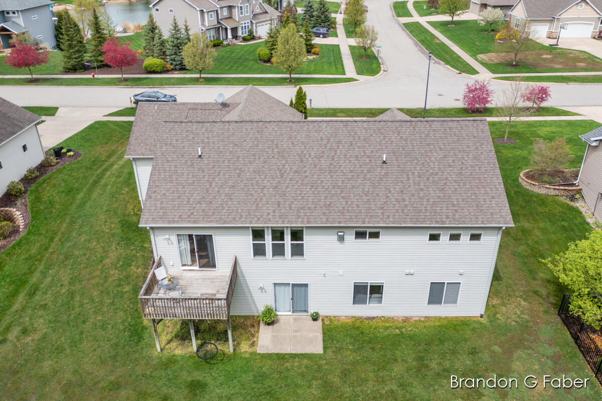 1102 Shore Pointe Drive SW