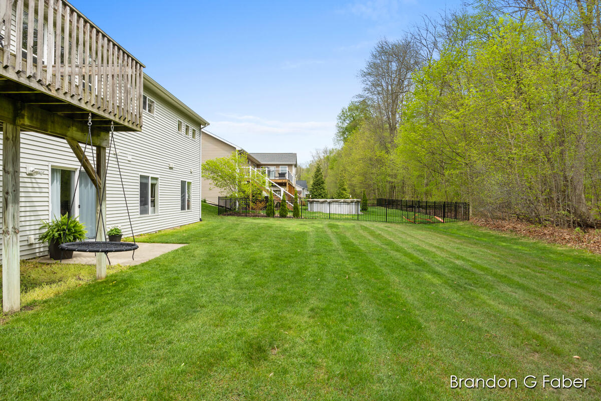 1102 Shore Pointe Drive SW