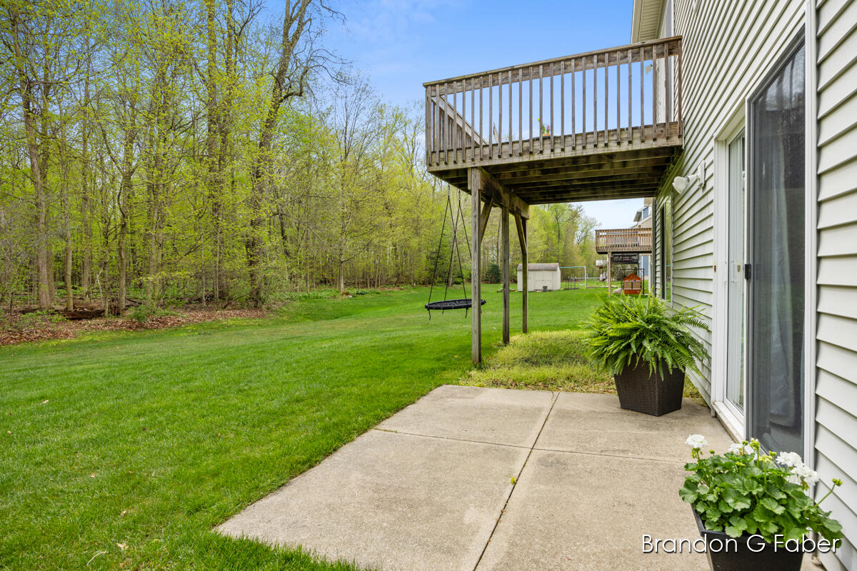 1102 Shore Pointe Drive SW