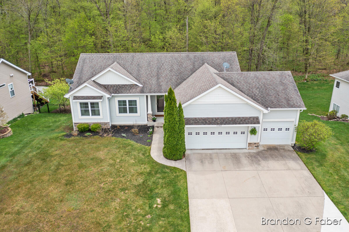 1102 Shore Pointe Drive SW