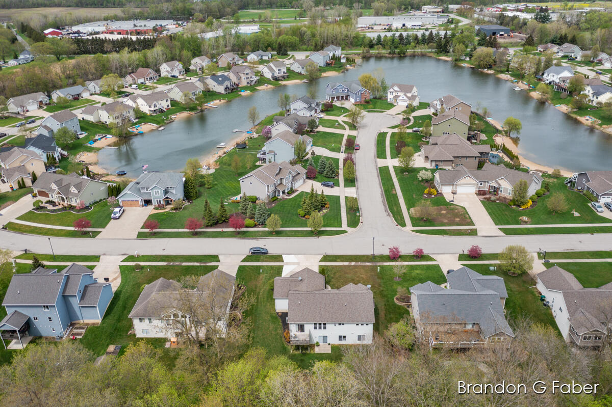 1102 Shore Pointe Drive SW