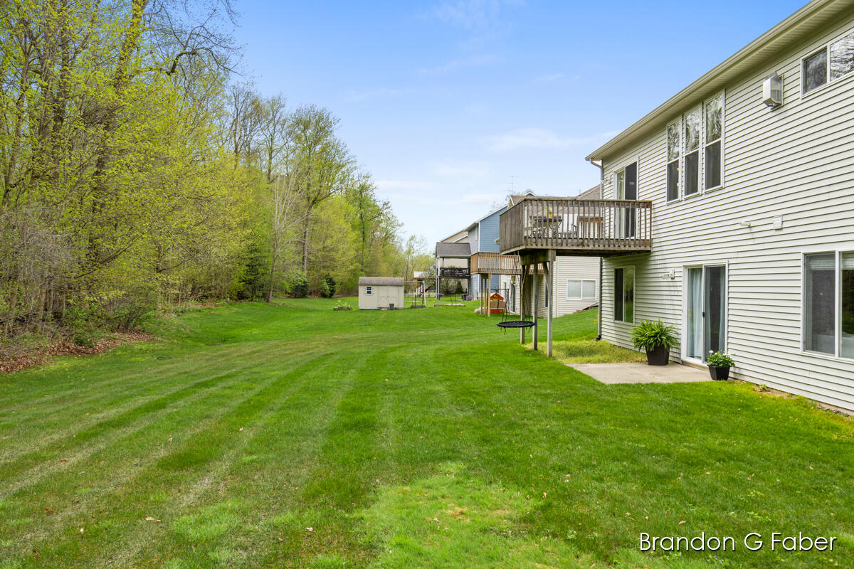 1102 Shore Pointe Drive SW