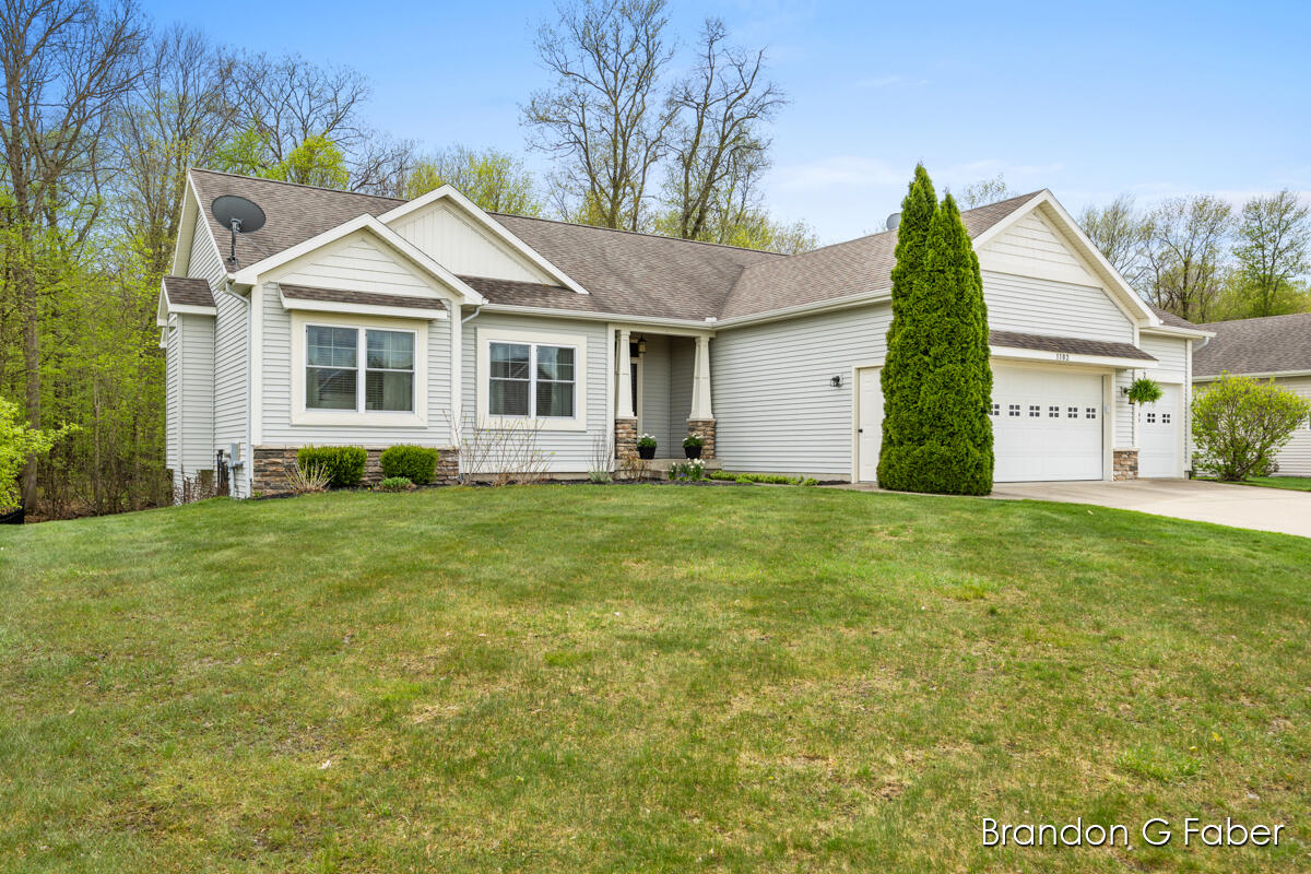 1102 Shore Pointe Drive SW