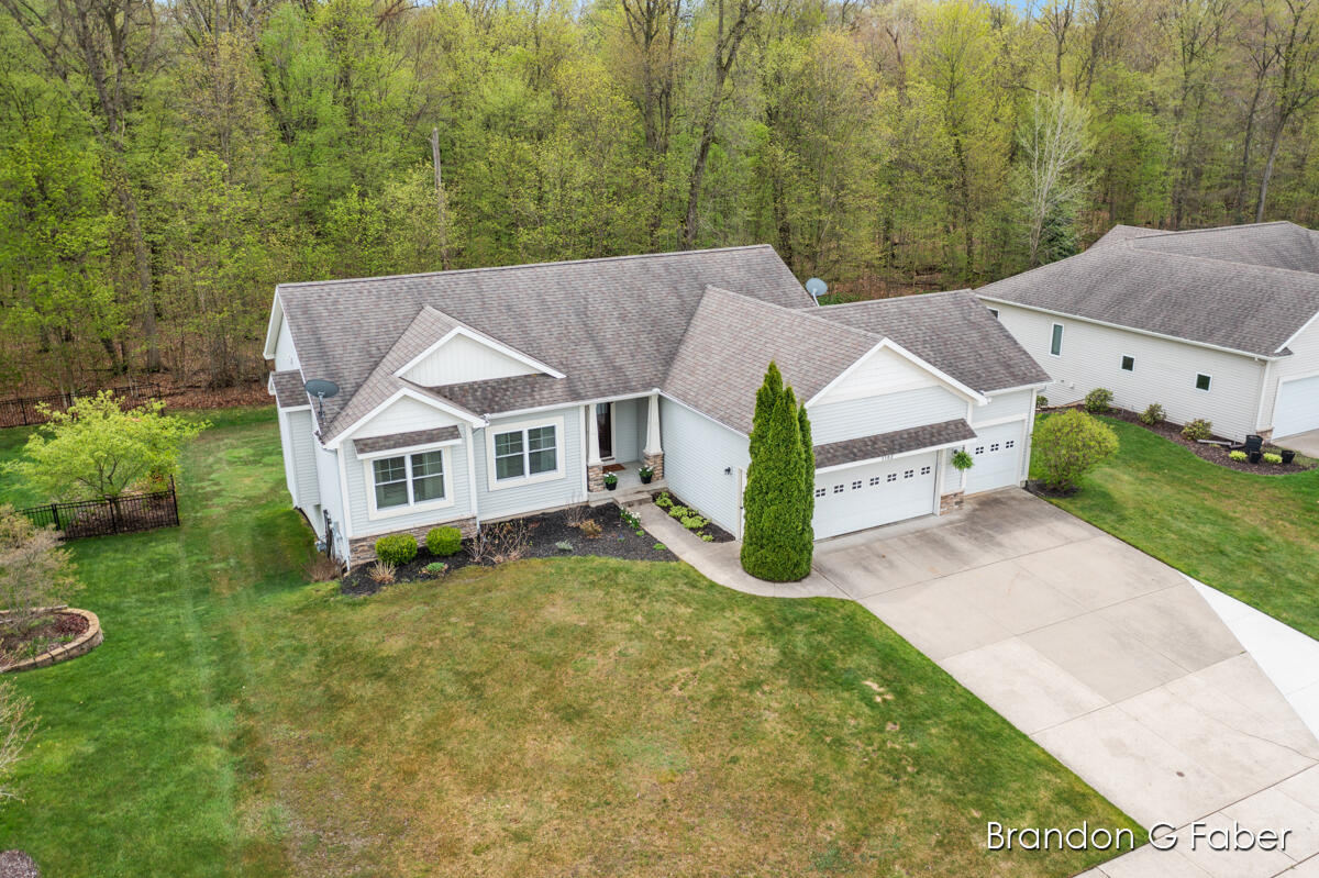 1102 Shore Pointe Drive SW