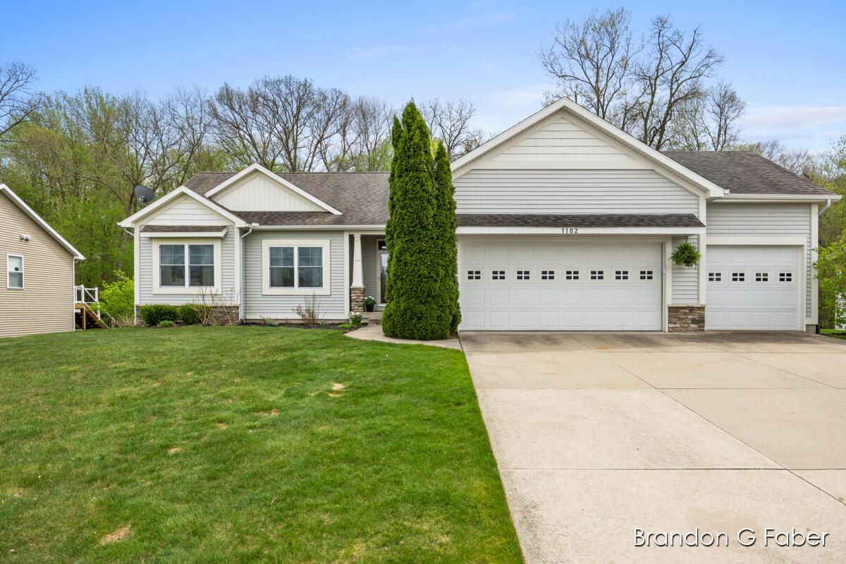 1102 Shore Pointe Drive SW