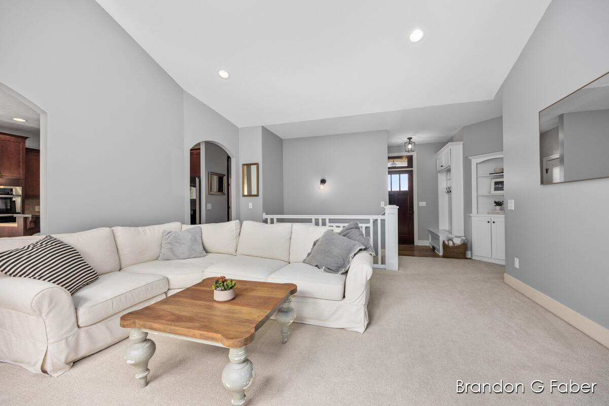 1102 Shore Pointe Drive SW