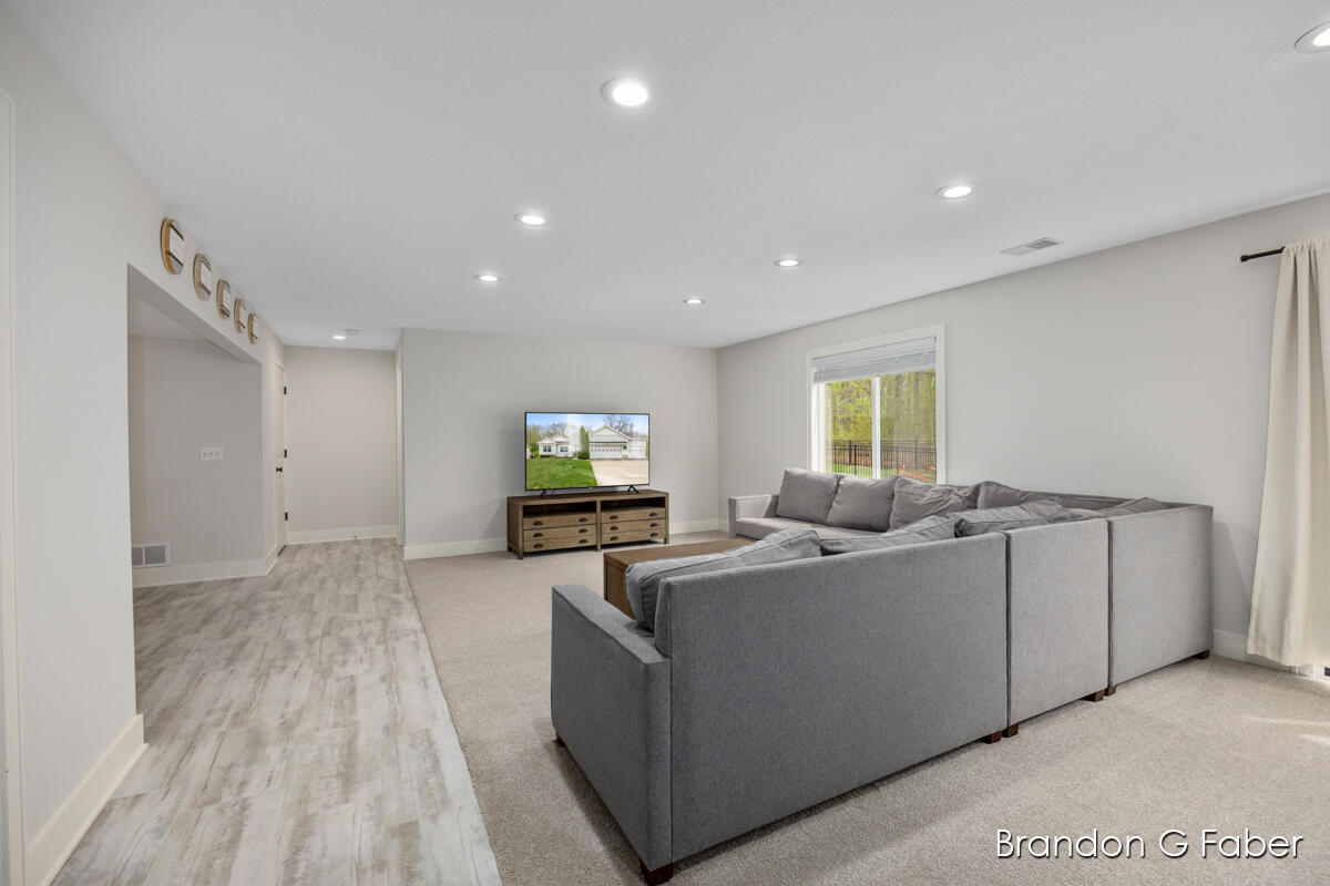 1102 Shore Pointe Drive SW