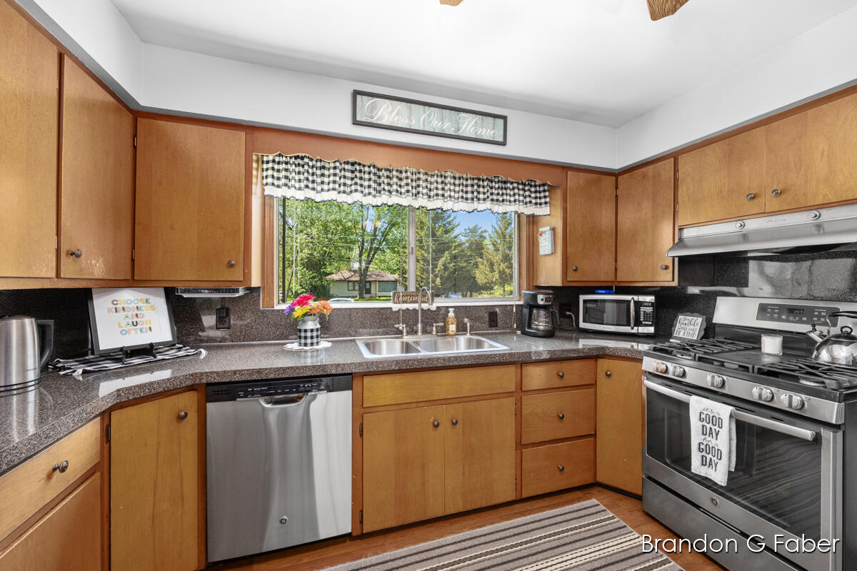 3646 Giddings Avenue SE