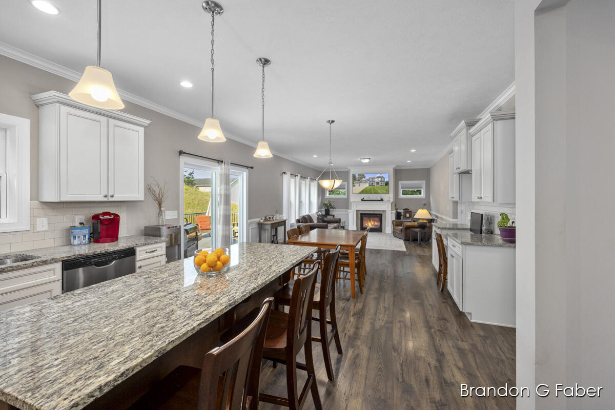 6745 Chancery Drive SE