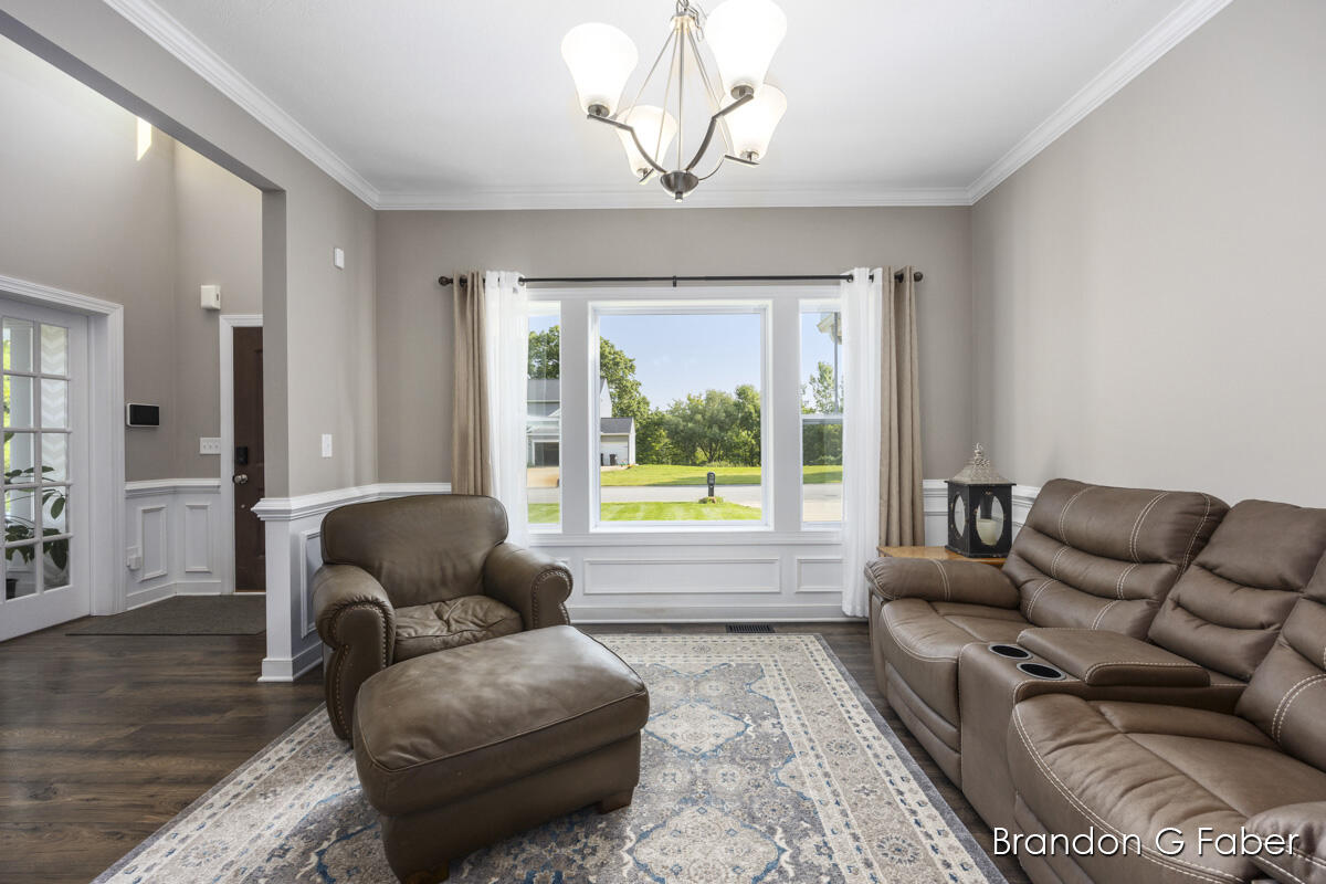 6745 Chancery Drive SE