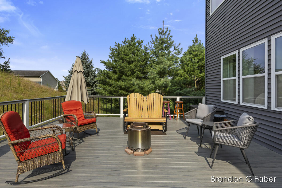 6745 Chancery Drive SE